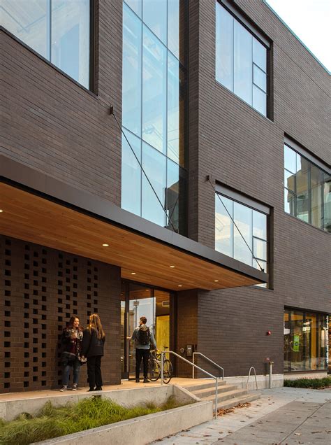 Sideyard Portland Oregon