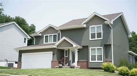 siding contractor des moines