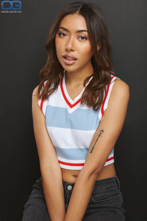 sienna ross hubert nude