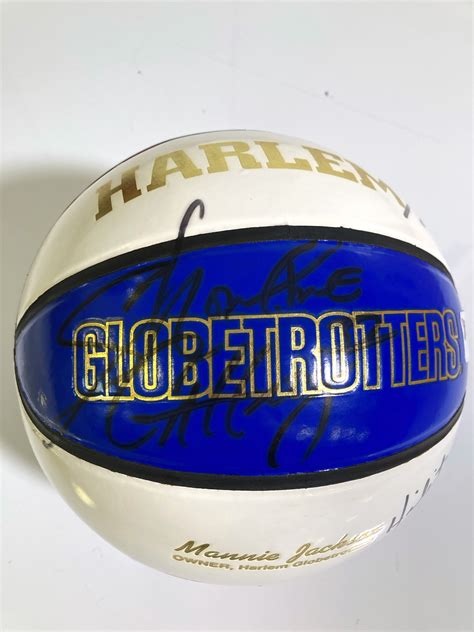 signed globetrotters ball