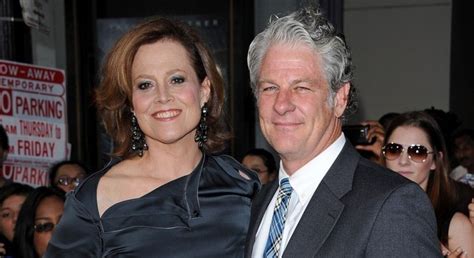 sigourney weaver and wife
