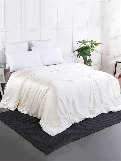 Best silk comforters for ultimate luxury sleep
