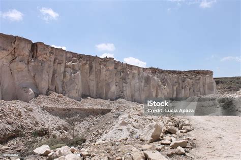 sillar quarries