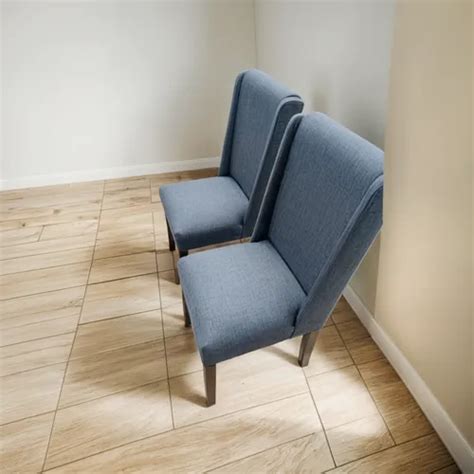 Sillas Capitoneadas Gris