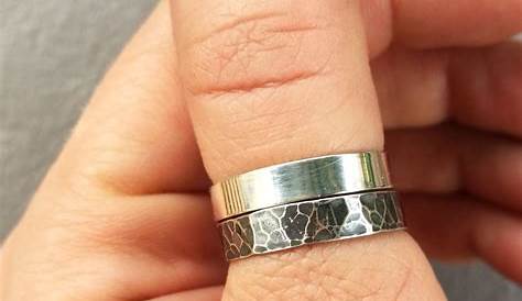 Popular Thumb Ring Designs For Men And Their Significance