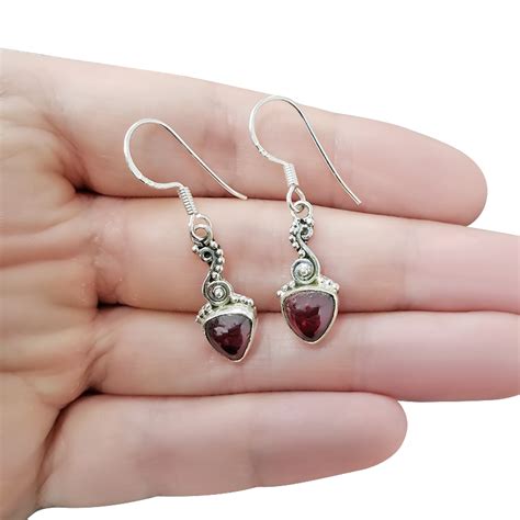 Silver Dangle Earrings Garnet