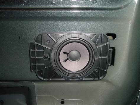 silverado rear speaker replacement