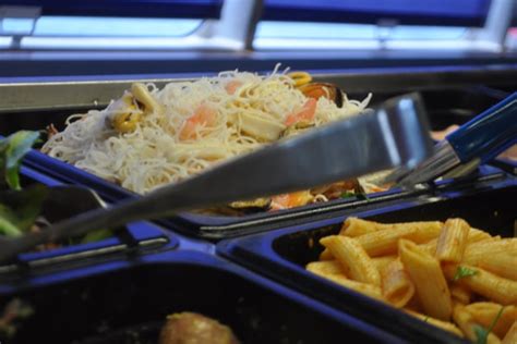 Silversonic lunch buffet