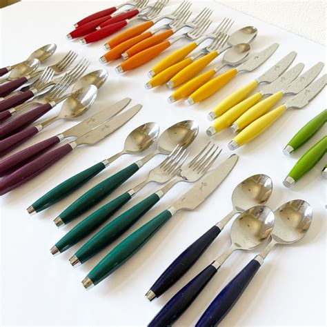 silverware colors