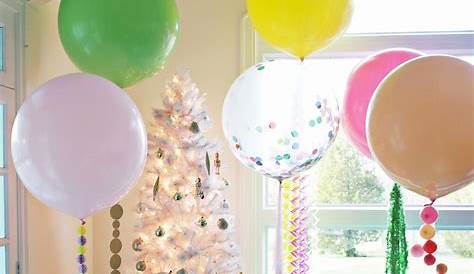 Simple Balloon Decoration For New Year Party 's Eve Is 3 Days Away! White And Silver s