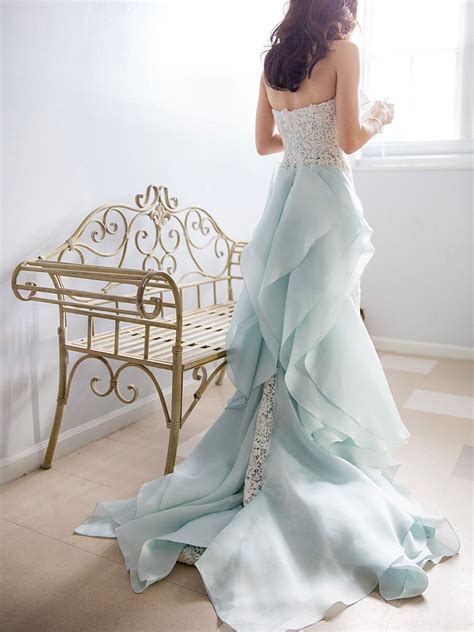 24 Amazing Colourful Wedding Dresses For NonTraditional Bride Blue