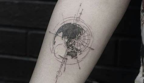 Simple Earth Compass Tattoo Dr Woo La Artist Very Interesting In Its Simplicity