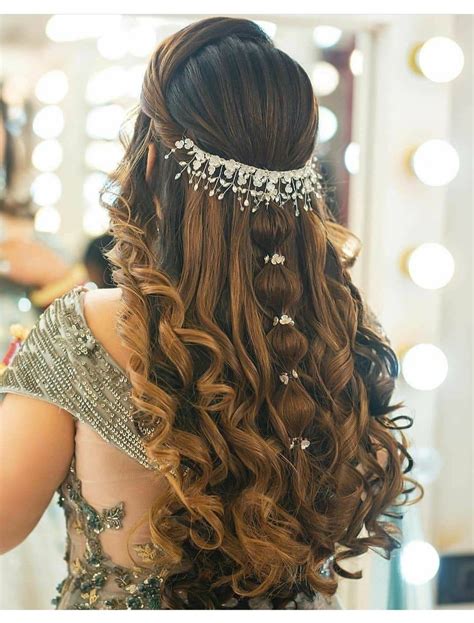 Simple Hair Style Girl For Wedding Party
