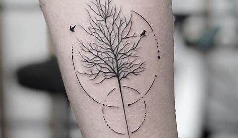 beautiful minimalist tree tattoo © tattoo artist ch.tattoo