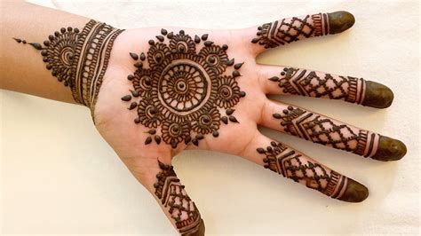 henna tampa stained_bodyart Henna designs hand, Palm mehndi design