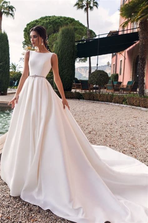 2019 Simple A line Satin Modest Wedding Dress Short Sleeves Crystals