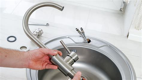 How to Replace Your Kitchen Faucet (Simple & Easy Process)