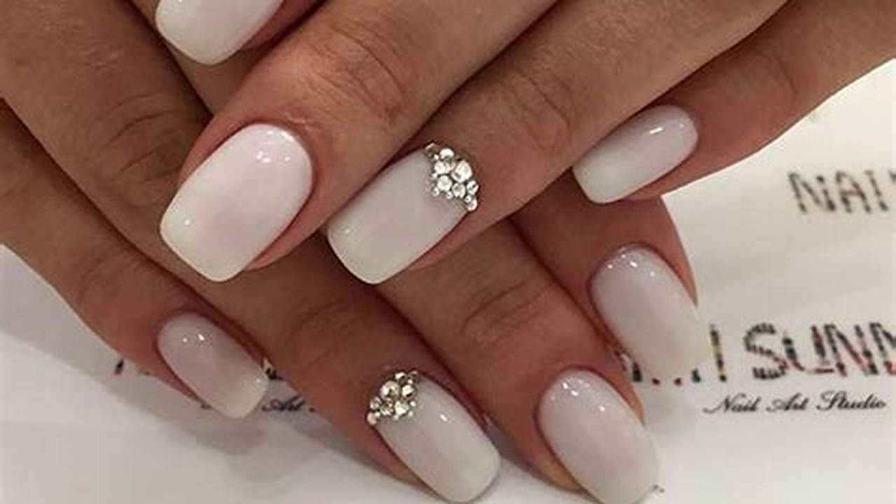 Simple Wedding Nails: A Timeless Guide to Bridal Elegance