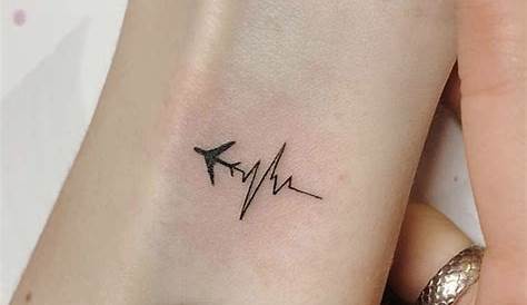 66 Simple Female Wrist Tattoos For Girls And Women Tattoos Mob