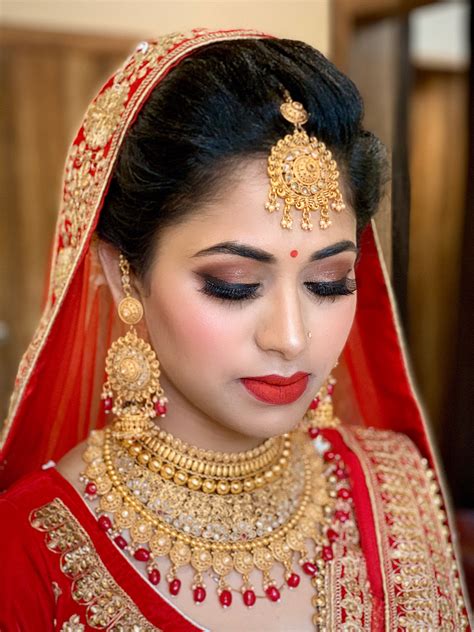 The Simple Bridal Makeup Hairstyles Inspiration