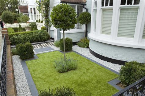 10 Trendy Simple Front Yard Landscaping Ideas 2022