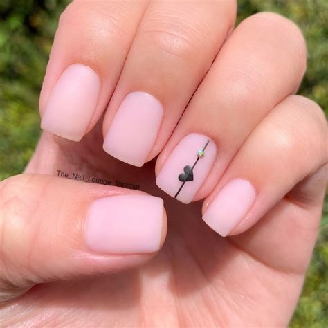 simple nail designs heart