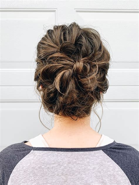 This Simple Updo Hairstyles For Short Hair For Short Hair