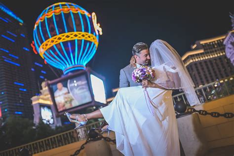 A Guide To Simple Vegas Weddings In 2023
