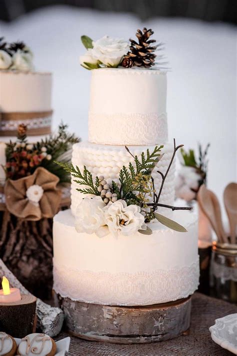 Simple Winter Wedding Cakes