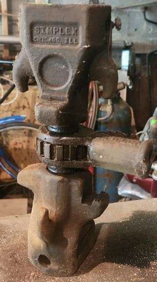 Simplex Push Pull Jack