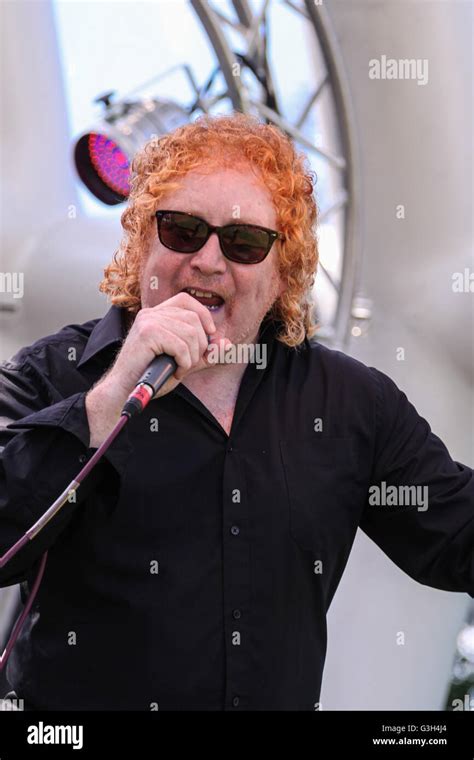 simply red tribute act