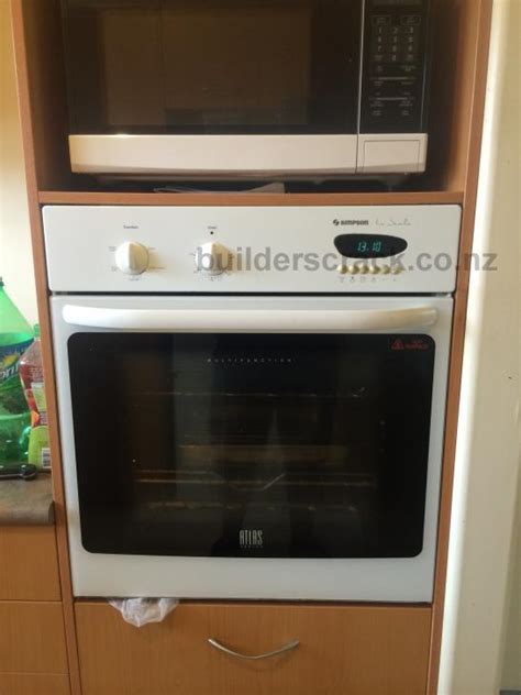 Simpson 2001 Wall Oven Specifications