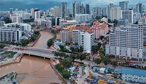 "From Third World to First": Singapore Before and After Lee Kuan Yew
