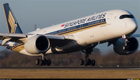singapore airlines flights from manchester