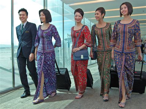 singapore airlines uniform