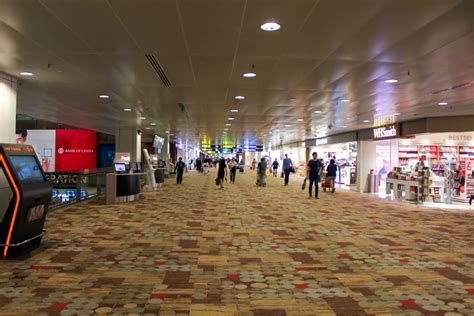 singapore airport hotel terminal 1