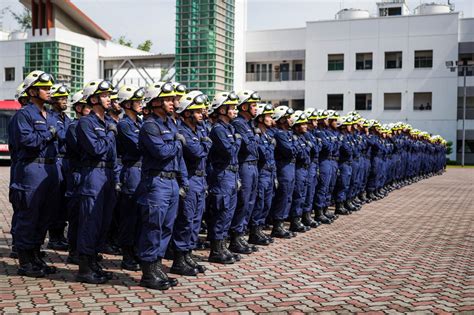 singapore civil defence force commissioner