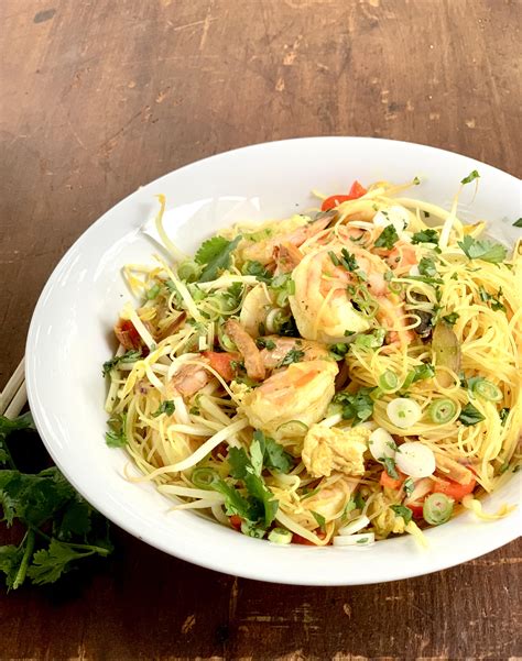 singapore rice noodles with shrimp