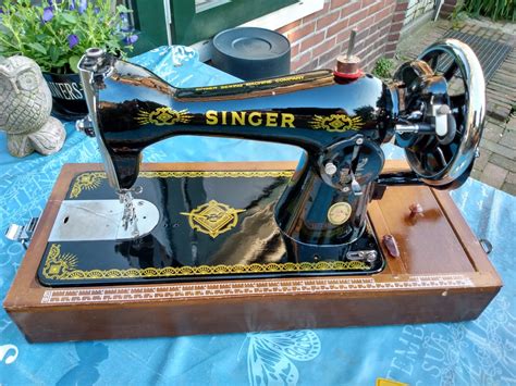 Singer Sewing Machine 15 Nl