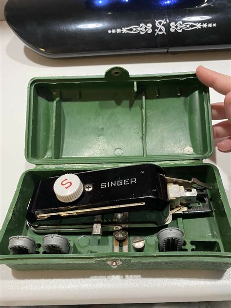 Singer Sewing Machine Antique Buttonholer