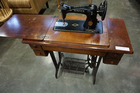 Singer Treadle Sewing Machine Wikipedia