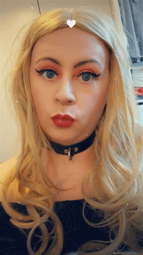 sissy femboy cumdump