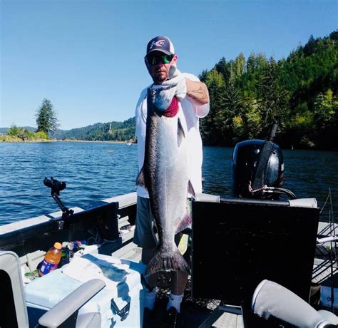 siuslaw river fishing