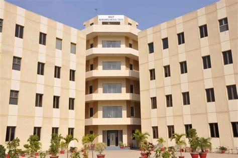 siut cancer hospital karachi