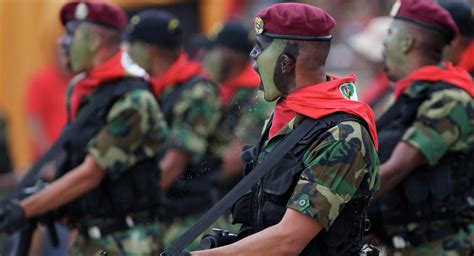 size of venezuela army
