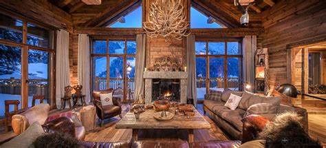 Ski Cabin Wallpaper