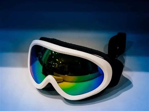 Ski Goggles Cheap Vs Expensive