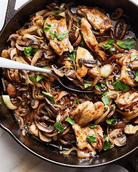 Skillet Chicken With Mushrooms And Caramelized Onions: Two Delicious Recipes
