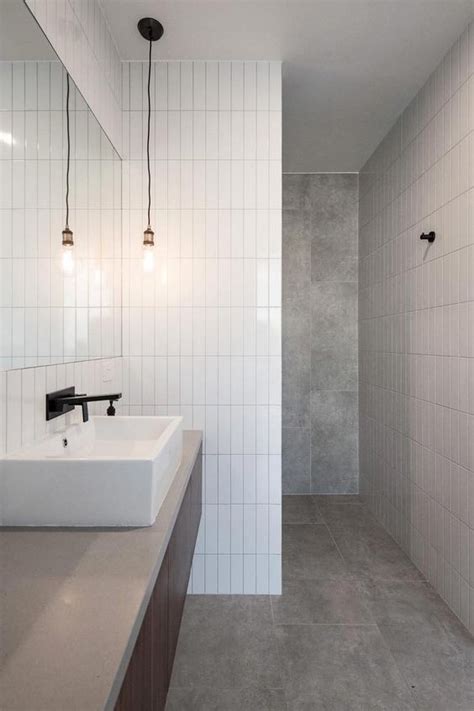 25 ways to use skinny tiles in bathrooms digsdigs