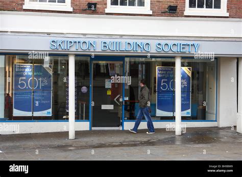 skipton building society store locator
